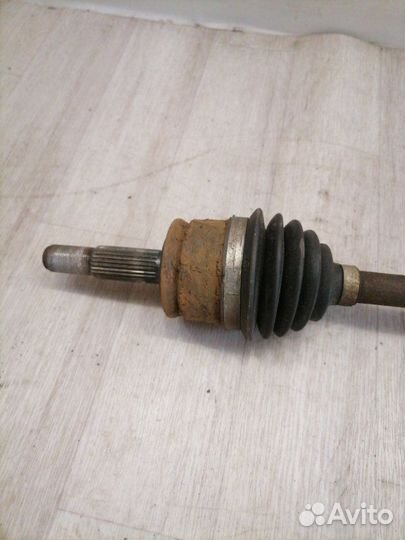 Привод передний левый Mitsubishi Colt Z34A 3A91