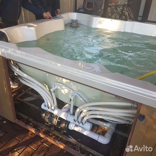 Ремонт джакузи, гидромассажных ванн и душ кабин