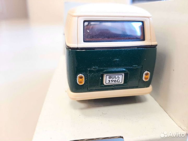 Schuco. Junior Line. Автобусы Volkswagen. 1/43