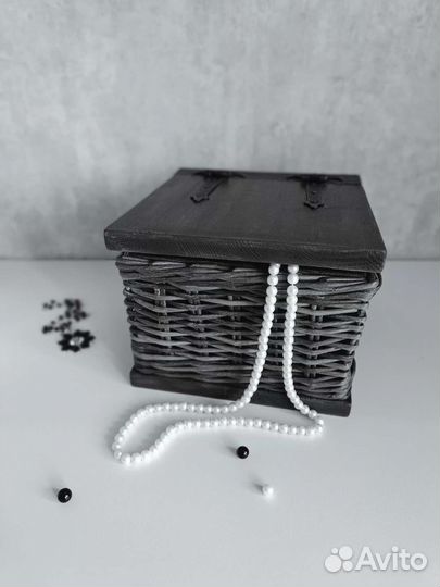 Шкатулка плетёная, сундучок