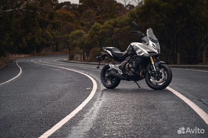 Мотоцикл cfmoto 650MT