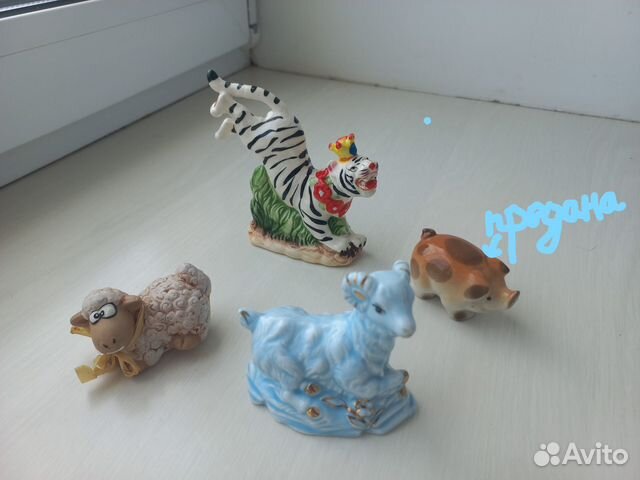 Фигурки животных. Овечка и тигр