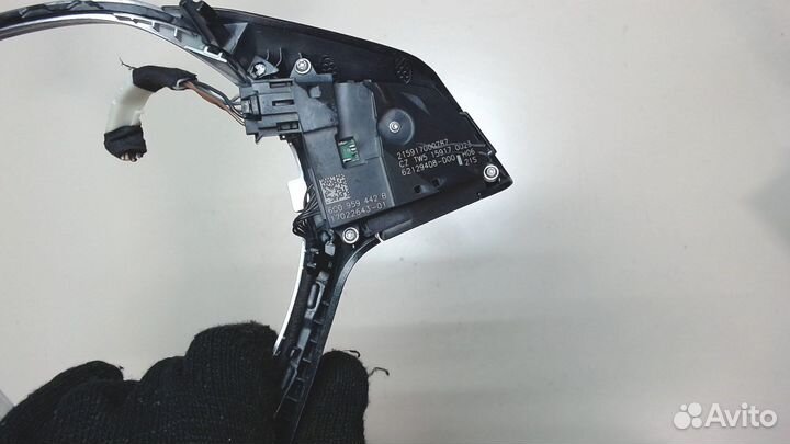 Кнопка управления магнитолой Volkswagen Passat 8 2