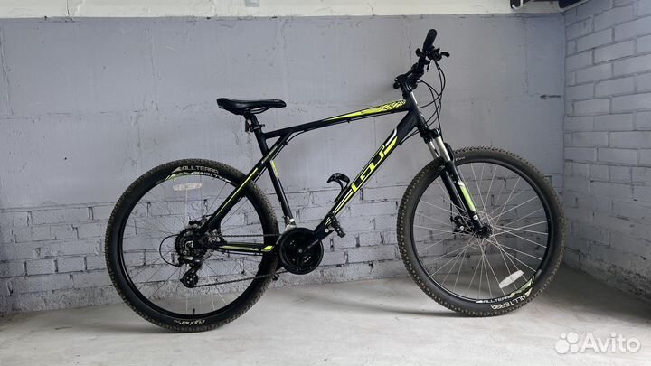 Веловсипед GT Agressor 27.5