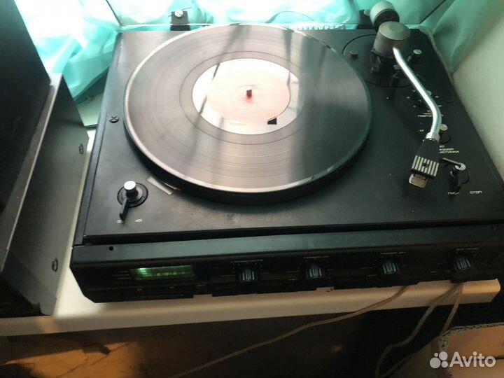 Виниловый проигрыватель Электронка Д1-012стерео