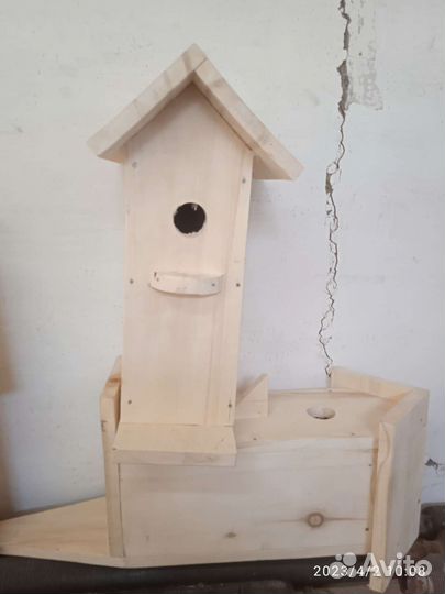 Домик для перелётных птиц (скворечник)