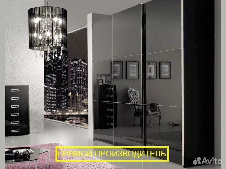 Черный стеклянный шкаф. La Star Camelgroup спальни. Шкаф черный. Черный шкаф купе в интерьере. Шкаф купе черный глянец.