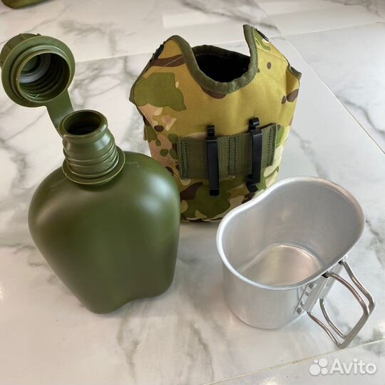 Фляга армейская с чехломи котелком