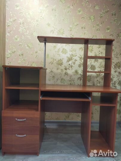 Компьютерный стол бу