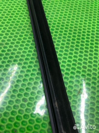 Бархотка двери внутренняя задняя левая Volvo S80