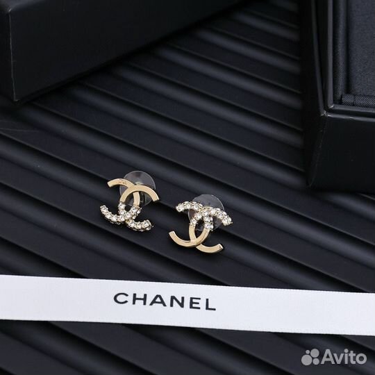 Серьги Chanel