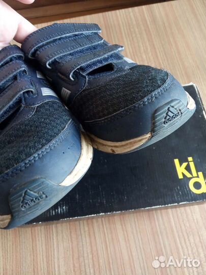 Кроссовки adidas на мальчика