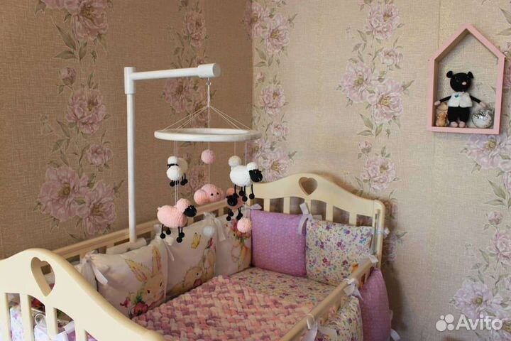 Бортики в кроватку для девочки