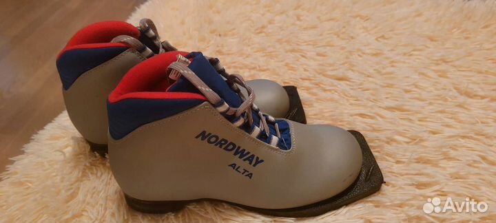 Лыжные ботинки универсальные