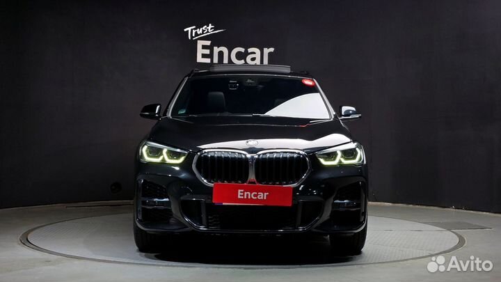 BMW X1 2.0 AT, 2022, 60 035 км