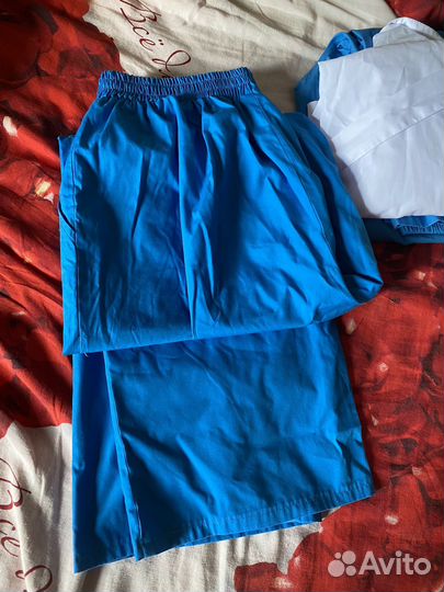 Медицинский костюм