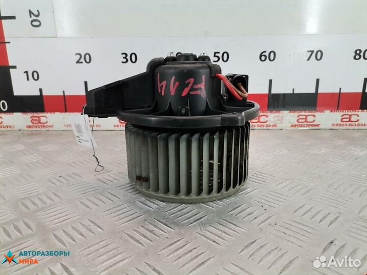 Моторчик печки Audi A6 4B/C5 2001 4B1820021B