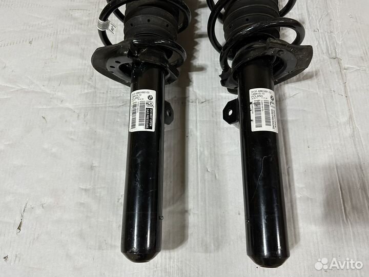 Передние амортизаторы на BMW X1 F48