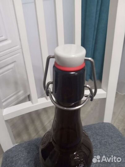 Бутылка с бугельной пробкой 0.75