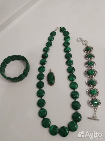 Бусы, кольца, серьги из натурального камня