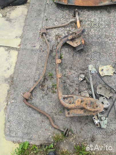 Запчасти на Москвич Святогор