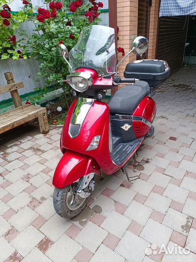 Скутер Nexus classic