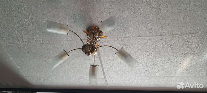 Люстра потолочная