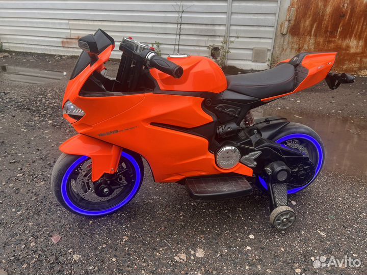 Детский электромотоцикл ducati