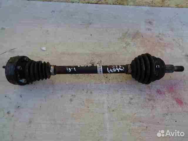 Полуось передняя L Skoda Octavia 1 1U