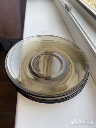 Чайные блюдца