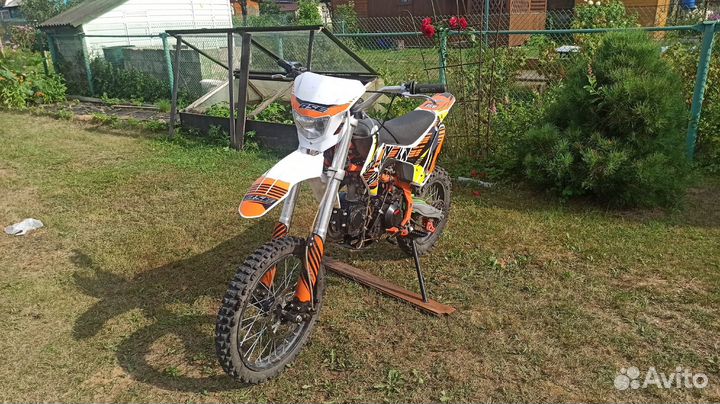 Мотоцикл BSE PH10-125E