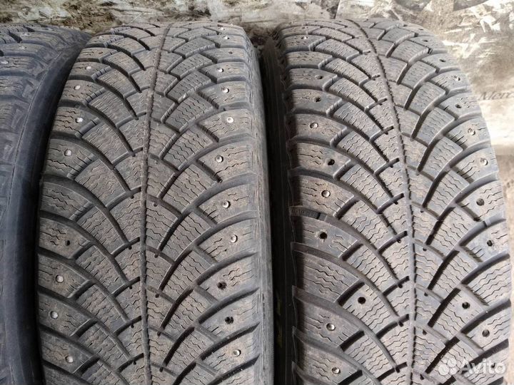 Bfgoodrich G-Force Stud 195/65 R15 95Q
