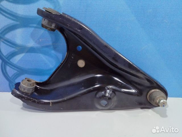 Рычаг подвески LADA largus ларгус Прав