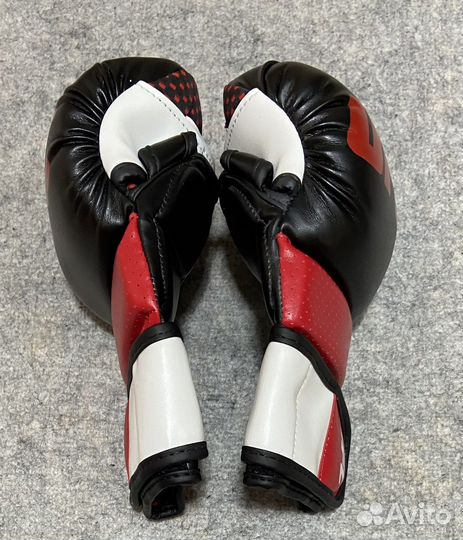 Спортивные перчатки крабы mma