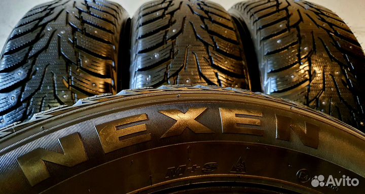 Nexen Winguard WinSpike WH62 215/60 R17