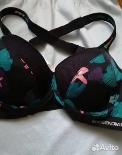 Бюстгальтер