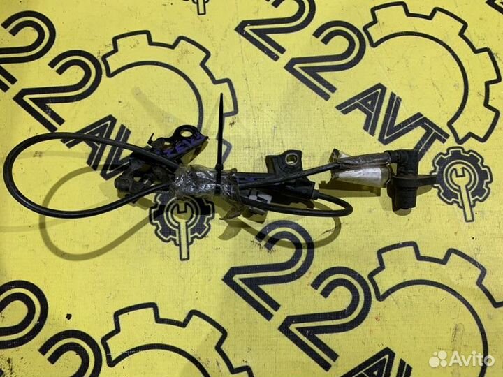 Датчик ABS передний левый Toyota Corolla Fielder