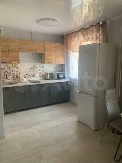 2-к. квартира, 43 м², 1/5 эт.