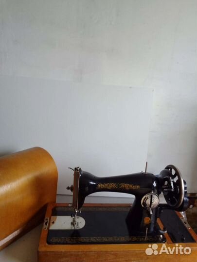 Швейная машинка