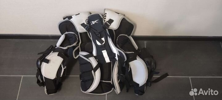 Хоккейный вратарский нагрудник int PRO