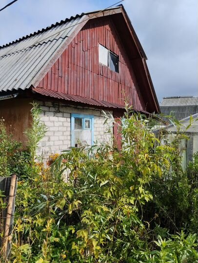 Дача 28 м² на участке 3,5 сот.