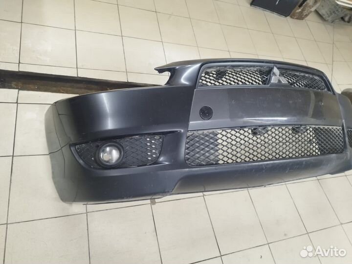 Бампер передний лансер 10