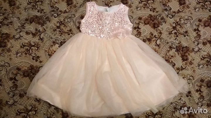 Платья и комбинезон осенний детский