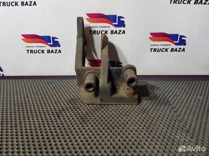 A9303100963 Кронштейн торсиона кабины левый