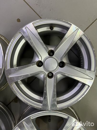 Диски 14 Lorenso 4/98