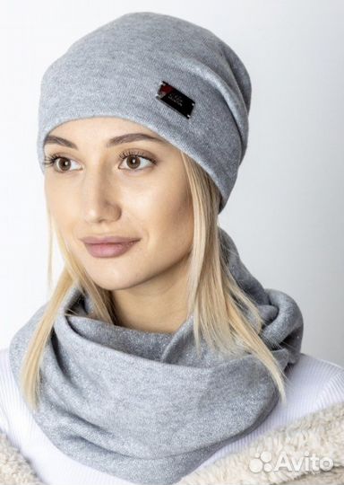 Комплект шапка и снуд женский