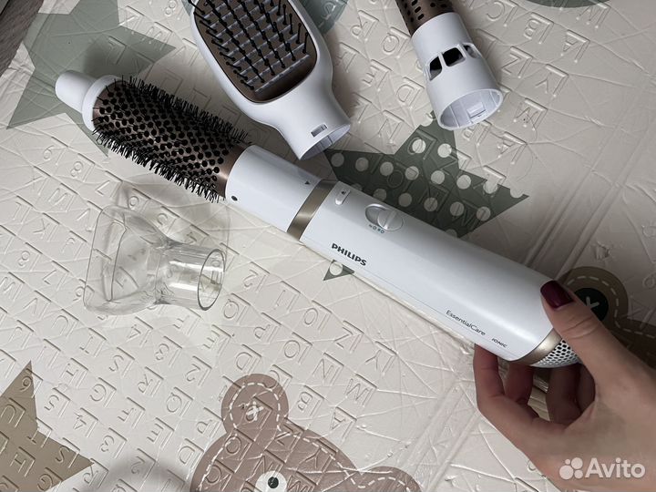 Фен щетка Philips