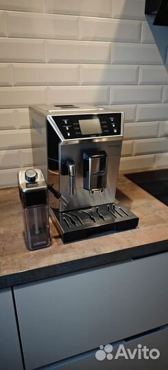 Кофемашина delonghi PrimaDonna Class ecam550.65