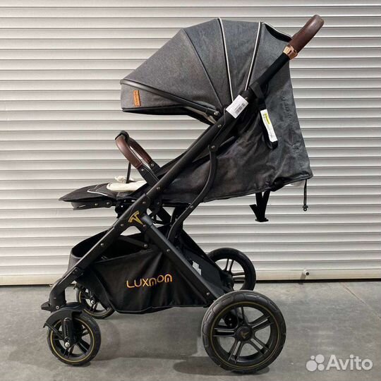 Прогулочная коляска luxmom