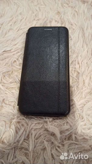 Чехлы и Защитные стекла на сотовые телефоны